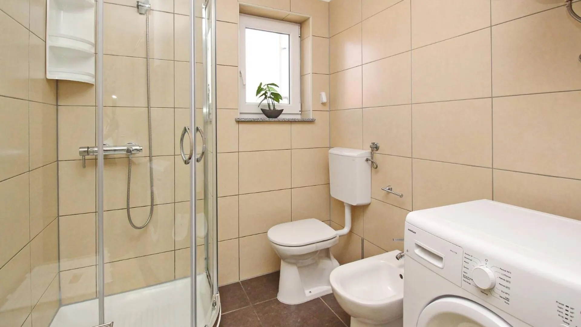 Apartment Osmanovic Baška 0*,  Croaţia